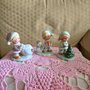 Homco Christms Snow Kids